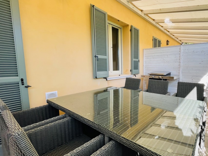 Ferienwohnung in Polpenazze - Die Terrasse der Wohnung